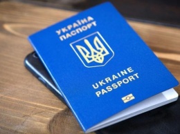Вступил в силу новый безвиз: на каких условиях украинцев пустят в страну-сказку