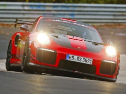 Porsche 911 GT2 RS MR установил новый рекорд круга на Нюрбургринге
