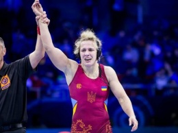 Борчиха Черкасова - лучшая спортсменка октября в Украине