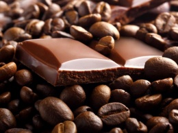 Ученые рассказали, могут ли шоколад, чай и кофе сделать человека здоровым