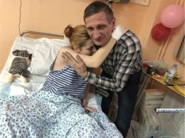 Актриса Яна Поплавская навестила Наталью Калиниченко в московской больнице