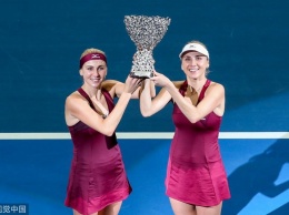 Сестры Киченок выиграли парный разряд малого Итогового турнира WTA