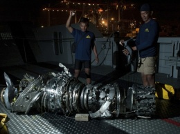 Крушение Boeing 737 в Индонезии: Названа причина разрушения самолета
