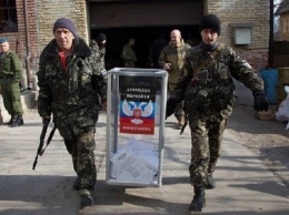Жителей Донецка насильно сгоняют на "выборы" ЭКСКЛЮЗИВ
