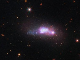 "Хаббл" сделал снимок "одинокой" галактики