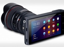 Yongnuo YN450 - гибрид смартфона и беззеркальной камеры