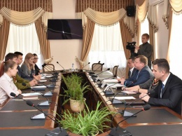 Представители молодежного актива Крыма обсудили планы сотрудничества с администрацией Симферополя