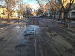 «Говно мы нюхаем, а рельсы починить не можем!»: на развитие электротранспорта Николаева надо 200 млн