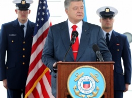 Порошенко поблагодарил США за расширение санкций против РФ из-за Крыма и Донбасса
