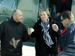 Президент Парламентской ассамблеи НАТО вместе с Наевым и Парубием посетила Донбасс