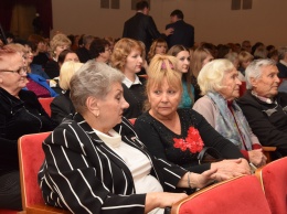 150-летие Евпаторийской городской больницы отпраздновали концертом и награждением