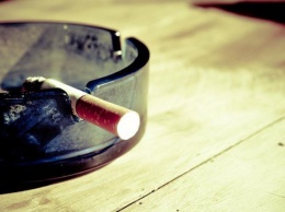 Медики подсказали, в каком возрасте лучше бросить курить