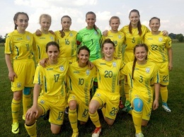 Николаевский региональный центр ищет юных талантливых футболисток