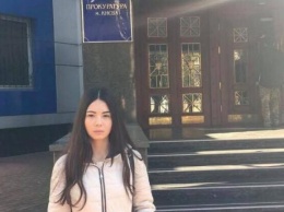 После секс-скандала в Нацполиции украинская журналистка "зависла" в Тиндере