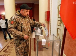 На "выборах" в ОРЛО террористы "нарисовали" явку более 75%