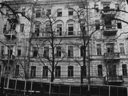 История одного здания: как разрушался легендарный дом Днепра (Фото)