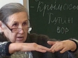 «В СССР за такое расстреливали»: в РФ учительница отчитала школьников за надпись «Путин - вор»