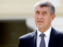 Коалиция в Чехии может развалиться из-за поездки сына премьера в оккупированный Крым