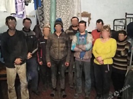 Жертвы рабства в Одессой области: "Нас избивали и угрожали застрелить"