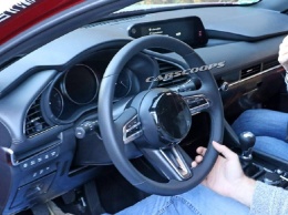 Новое поколение Mazda3 частично рассекретили