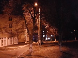 Благодаря содействию оппозиционеров Сумщины на территории медучреждений в Шостке установлены уличные фонари
