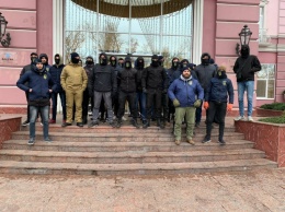 Ультраправые сорвали мероприятие оппозиционной партии в Одессе