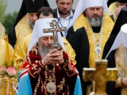 Московские попы уничтожили уникальную святыню Украины: Это бизнес