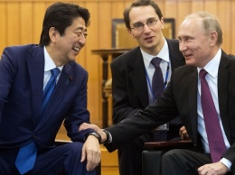 Китайские СМИ: Путин просто посмеялся над Абэ и не стеснялся этого