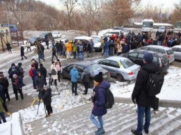 Под домом Авакова прошел митинг, участники требовали его отставки