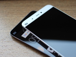 Флагманский смартфон Xiaomi Mi 8 подешевел в Китае