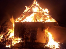 Ночью в Николаеве сгорел дом