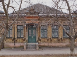 Городские власти не знают, как заставить собственников исторических зданий отремонтировать фасады