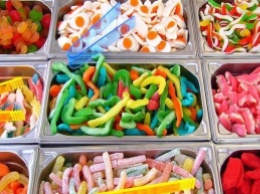 Как есть меньше сладкого: советы диетологов