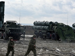 Учебная тревога: ЗРК С-400 уничтожили цели "противника" в небе над Крымом