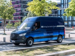 Tesla собралась сотрудничать с Mercedes, чтобы сделать электрический Sprinter