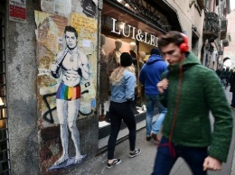 В Милане появилось вызывающие граффити с Роналду в радужных трусах