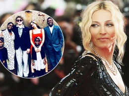 Мадонна опубликовала редкий снимок со всеми своими шестью детьми