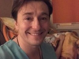 «Да здравствует Саша Белый»: Новорожденному сыну Безрукова предсказывают будущее отца