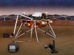 Космический модуль InSight успешно сел на Марс