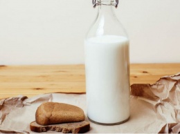 7 признаков того, что вам нельзя пить молоко