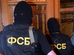 В Симферополе проводят обыск в доме активистки Украинского культурного центра