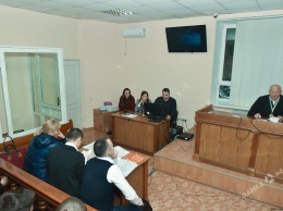 Беспредел в Приморском суде Одессы: в эти минуты прокуратура пытается посадить невиновных