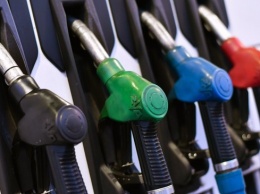 В Украине падает стоимость на бензин и дизтопливо