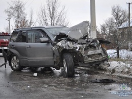 В крупном ДТП на Луганщине погибли двое и ранены пятеро