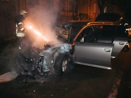 В Киеве дотла сгорела "евробляха": важные подробности