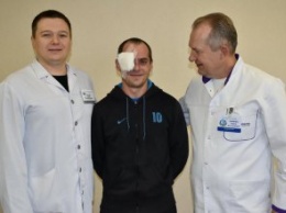 В Мечникова спасли гранатометчика, которому осколок мины прошел через правый глаз (ФОТО)