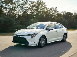 Toyota показала самую экономичную Сorolla