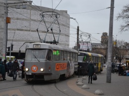 В Одессе после многолетнего перерыва на маршрут вышли спаренные трамвайные вагоны