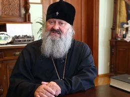 Паша Мерседес - украинцам: Церковь ограничена в материальных ресурсах. Идите к американскому посольству, там есть программа помощи таким как вы