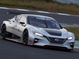 Nissan представил гоночную версию электромобиля Leaf Nismo RС на 322 л. с